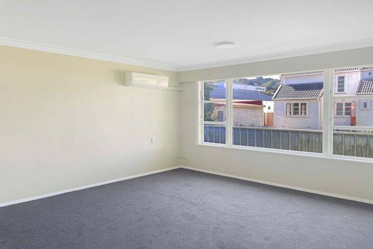 Photo of property in 24 Cornwall Street, Hutt Central, Lower Hutt, 5010