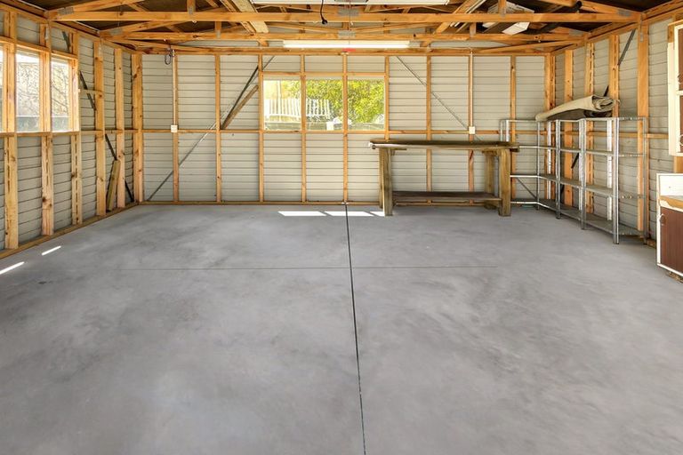 Photo of property in 1 George Place, Havelock North, 4130