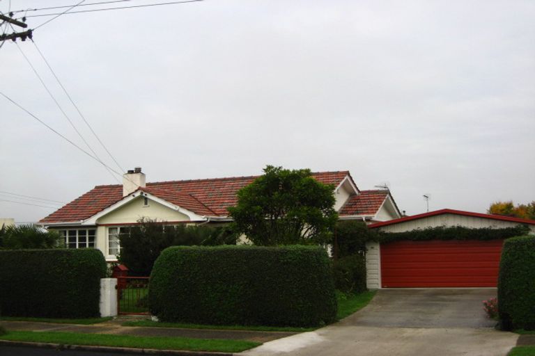 Photo of property in 71 Forfar Street, Mosgiel, 9024