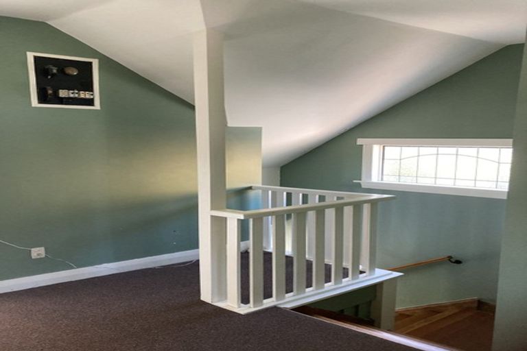 Photo of property in 30 Austin Street, Mount Victoria, Wellington, 6011