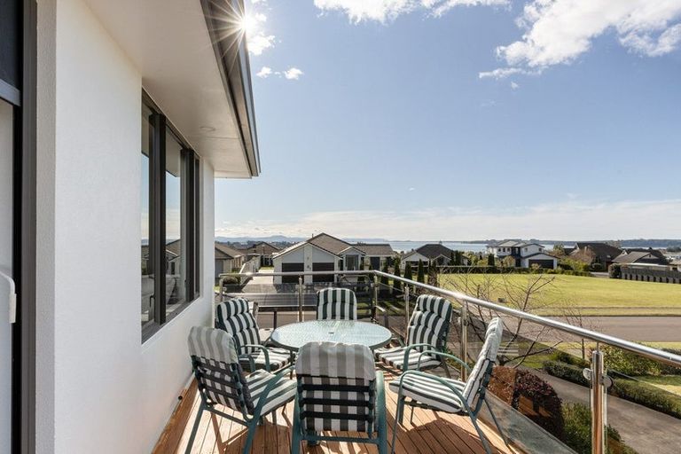 Photo of property in 26 Holyoake Terrace, Omokoroa, 3114
