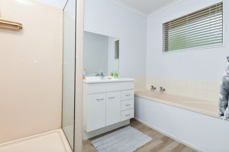 Photo of property in 3 Surrey Lane, Glenview, Hamilton, 3206