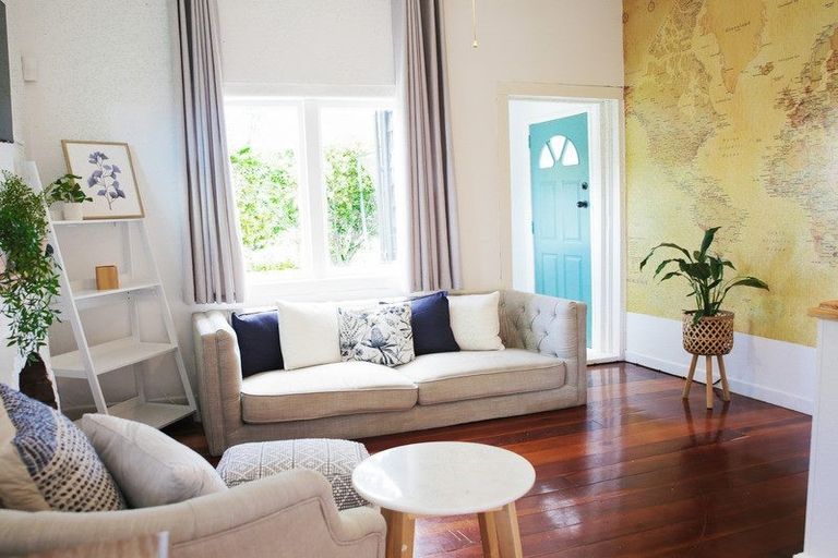 Photo of property in 1/89 Glengarry Road, Glen Eden, Auckland, 0602