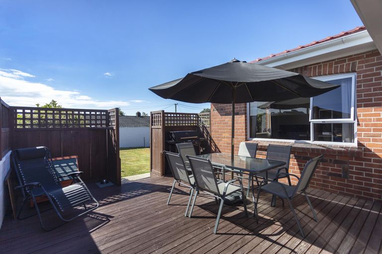 Photo of property in 17 Holmes Street, Holmes Hill, Oamaru, 9401