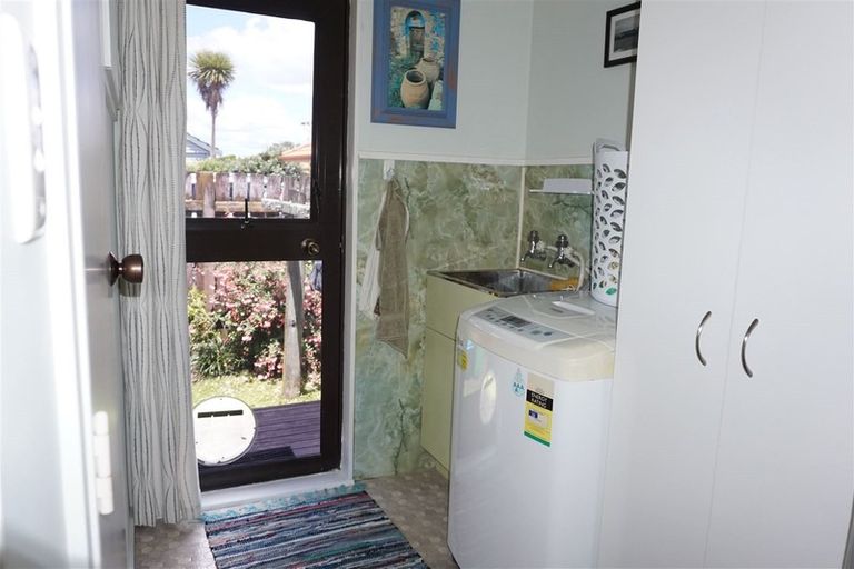 Photo of property in 107 Prices Avenue, Thames, 3500