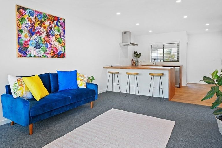 Photo of property in 71a Main Road, Redcliffs, Christchurch, 8081