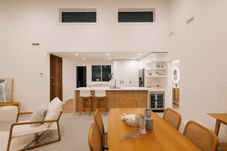 Photo of property in 15 Ihaka Street, Hokowhitu, Palmerston North, 4410