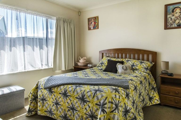 Photo of property in 291 Mahia Road, Weymouth, Auckland, 2103