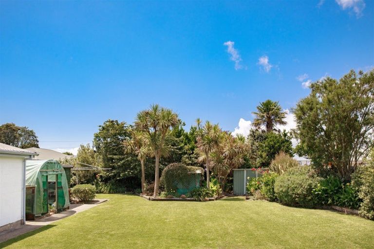 Photo of property in 49 Romilly Street, Westport, 7825