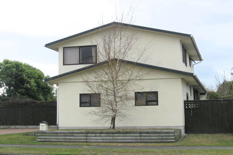 Photo of property in 3 Spriggs Crescent, Greenmeadows, Napier, 4112