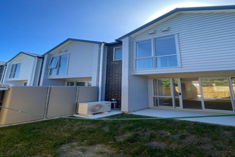 Photo of property in 6/51 Wharf Road, Te Atatu Peninsula, Auckland, 0610