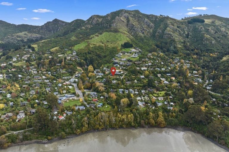 Photo of property in 1 Lighthouse Lane, Governors Bay, Lyttelton, 8971