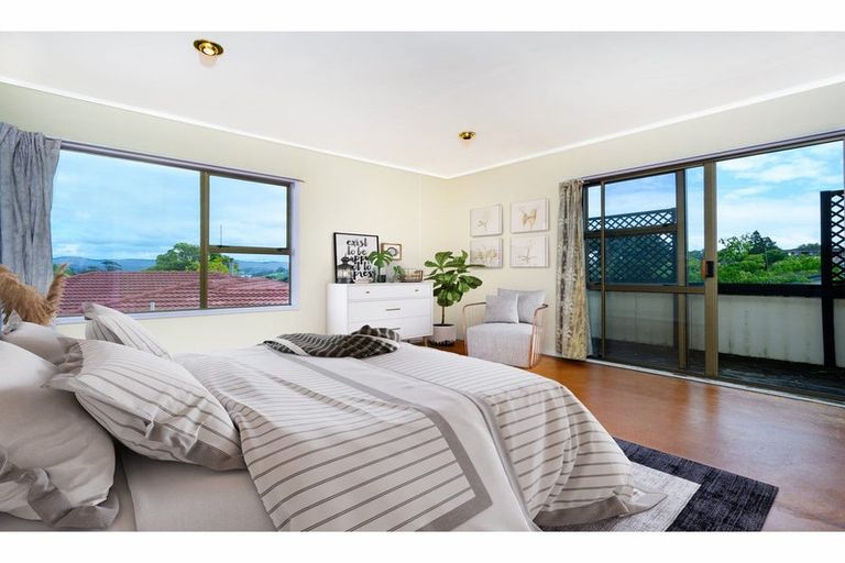 Photo of property in 7 Zita Maria Drive, Massey, Auckland, 0614