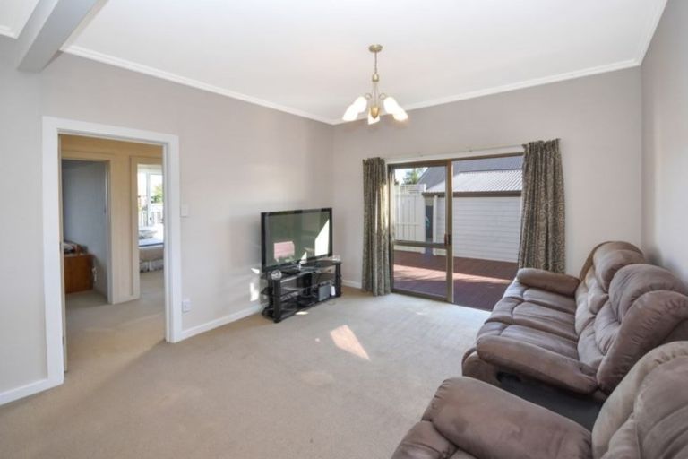 Photo of property in 5 Argyle Street, Mosgiel, 9024