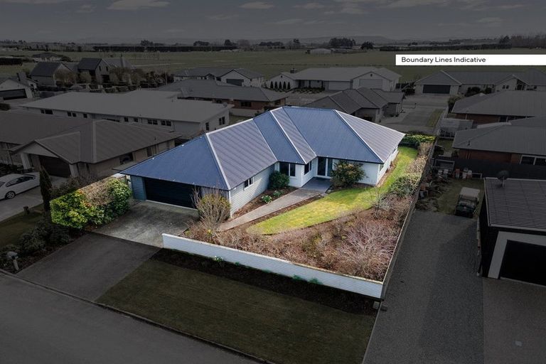 Photo of property in 48 Welsh Road, Winton, 9720