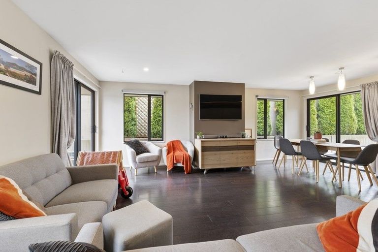 Photo of property in 2 Quill Street, Lake Hayes, Queenstown, 9304