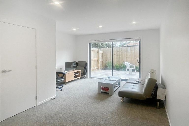 Photo of property in 9/30 Bowater Place, Manurewa, Auckland, 2102