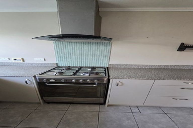 Photo of property in 29a Vincent Street, Waterloo, Lower Hutt, 5011