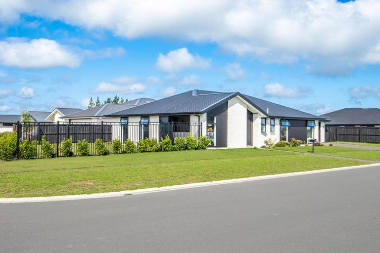 Photo of property in 4 Drylands Drive, Rolleston, 7614