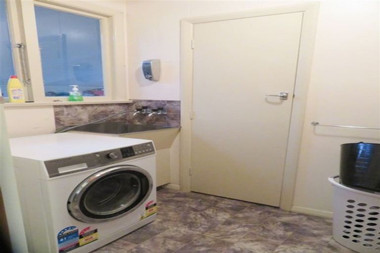 Photo of property in 124 Kakapo Street, Gore, 9710