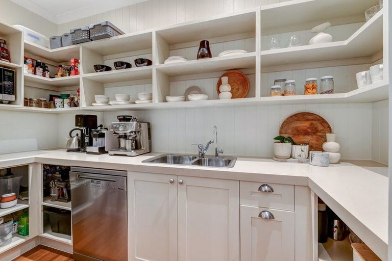 Photo of property in 95 Aberley Road, Schnapper Rock, Auckland, 0632