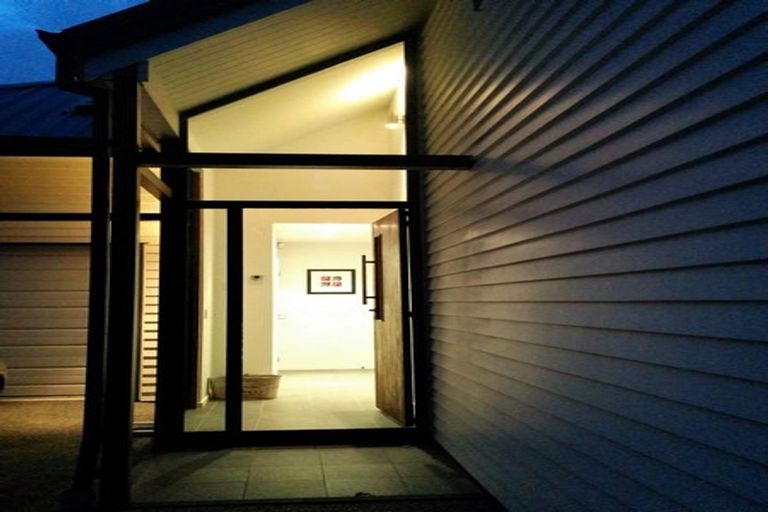 Photo of property in 21 Bartlett Street, Riccarton, Christchurch, 8011