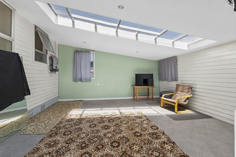 Photo of property in 32 Grey Street, Normanby, Hawera, 4614