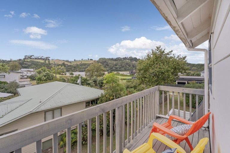 Photo of property in 55 Oyster Drive, Cooks Beach, Whitianga, 3591