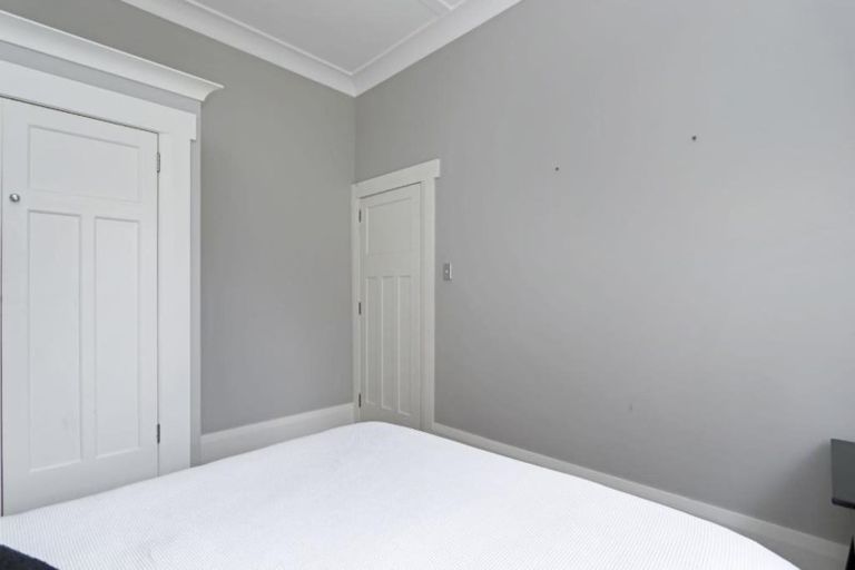 Photo of property in 21 Naylor Street, Hamilton East, Hamilton, 3216