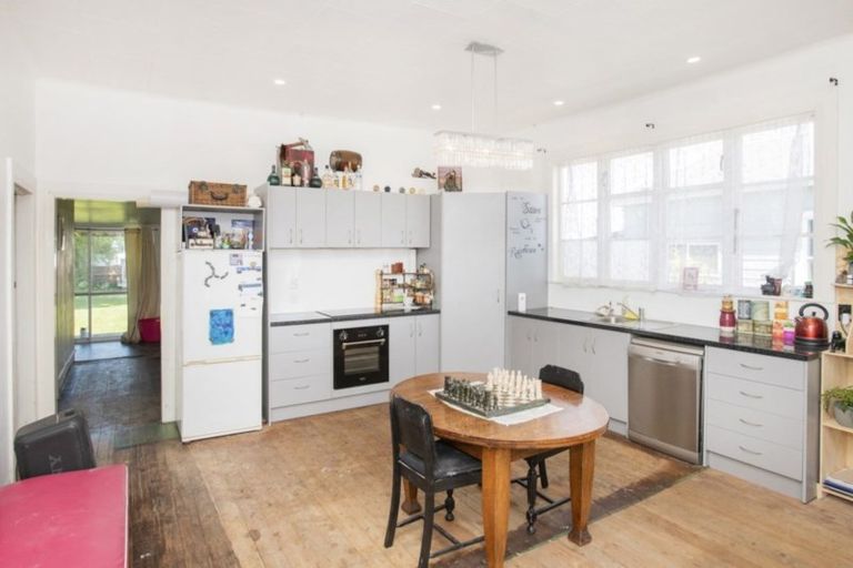 Photo of property in 32 Albert Street, Te Hapara, Gisborne, 4010