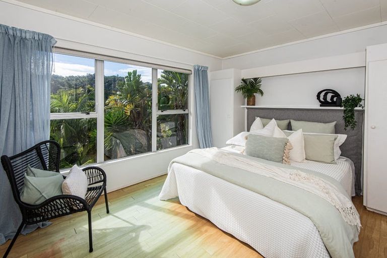 Photo of property in 25 Wolfe Street, Regent, Whangarei, 0112