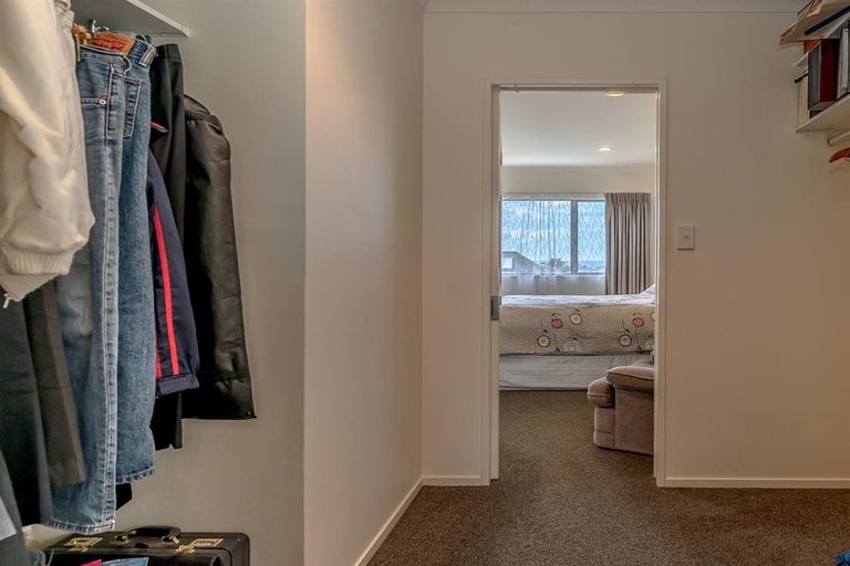 Photo of property in 3 Ashburn Close, Orewa, 0931