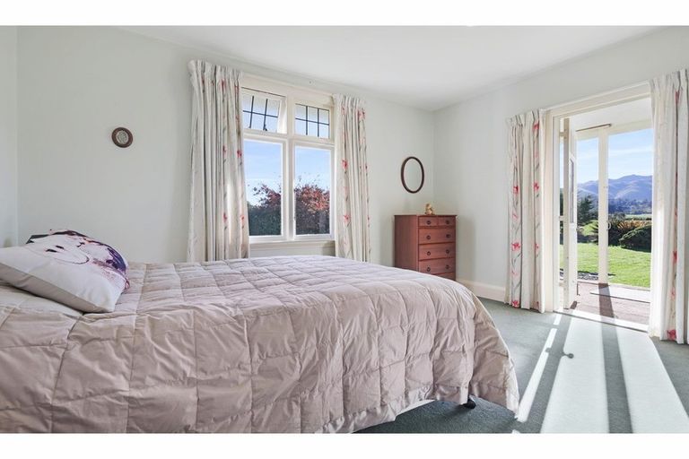 Photo of property in 4 Queen Street, Oxford, 7430