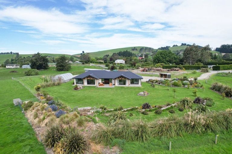 Photo of property in 16 Tain Street, Herbert, Oamaru, 9495