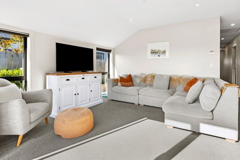 Photo of property in 14 Mount Burke Street, Wanaka, 9305