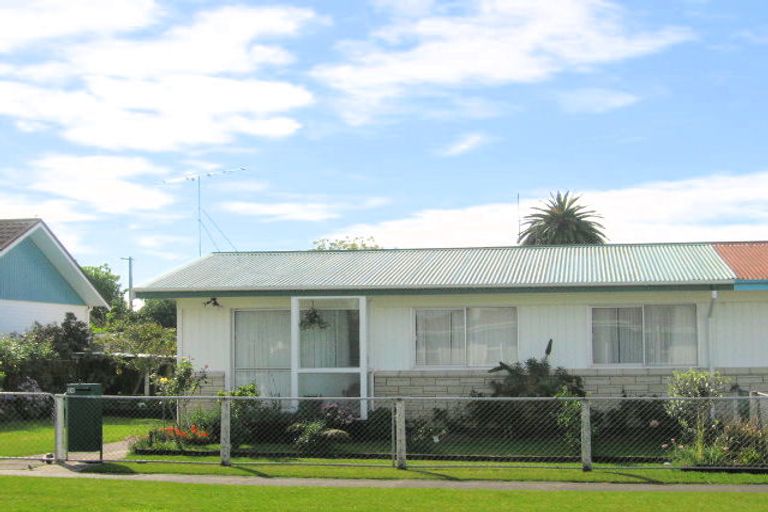 Photo of property in 20a Queens Road, Elgin, Gisborne, 4010