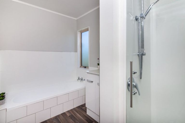 Photo of property in 1/9 Sinton Row, Nukuhau, Taupo, 3330