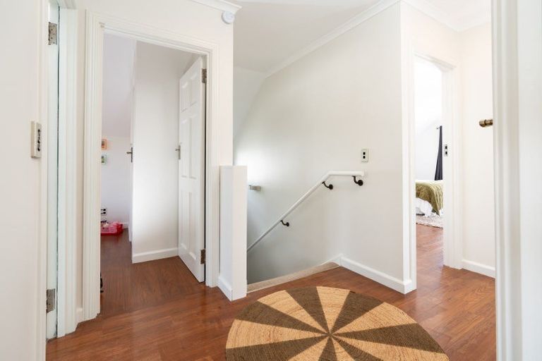 Photo of property in 22a Stone Street, Miramar, Wellington, 6022