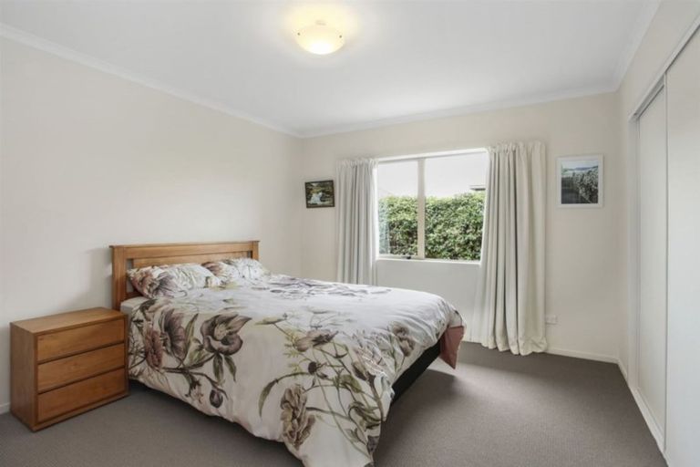 Photo of property in 432c Harewood Road, Harewood, Christchurch, 8051