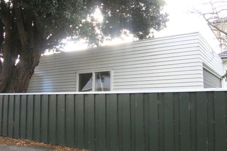 Photo of property in 91 Waterloo Road, Hutt Central, Lower Hutt, 5010