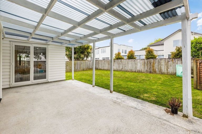 Photo of property in 37 Kauri Drive, Takanini, 2112