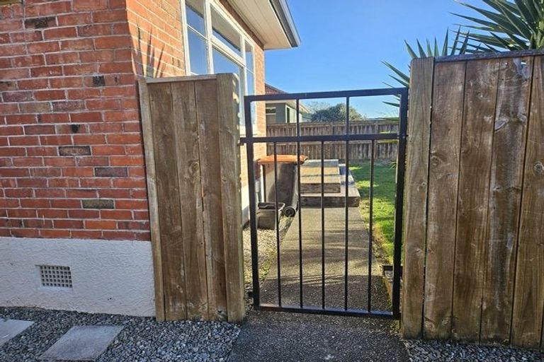 Photo of property in 42 Frederick Street, Terrace End, Palmerston North, 4410