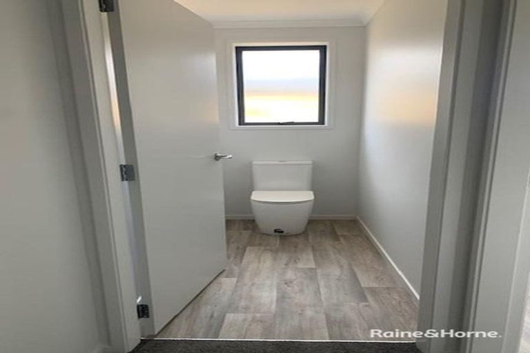 Photo of property in 87 Hills View Drive, Papamoa, 3118