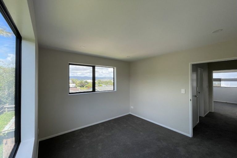 Photo of property in 6/10 Newington Road, Henderson, Auckland, 0612