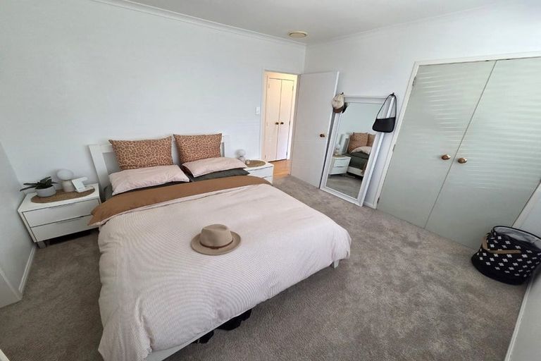 Photo of property in 70 Hinewa Road, Otumoetai, Tauranga, 3110