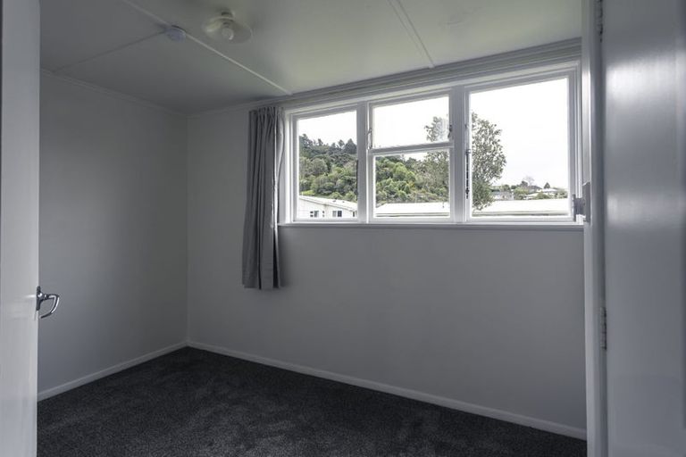 Photo of property in 30-32 Delaney Drive, Stokes Valley, Lower Hutt, 5019