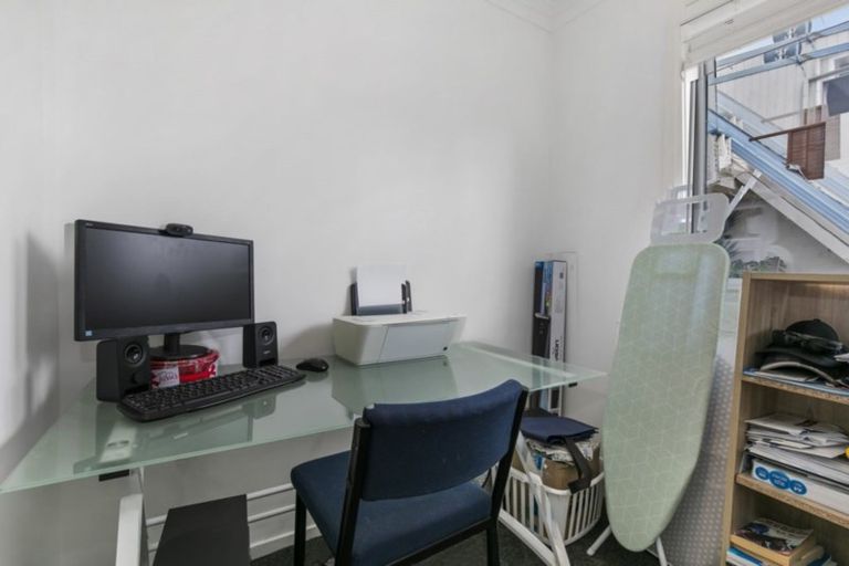 Photo of property in 52 Shakespear Road, Army Bay, Whangaparaoa, 0930