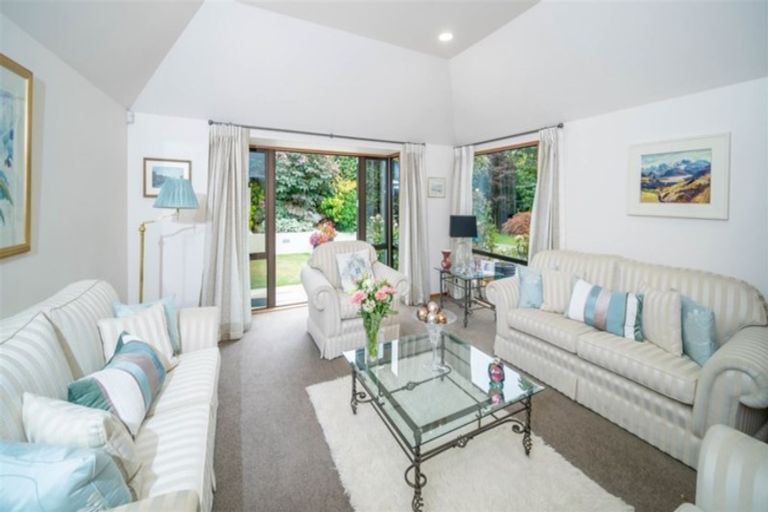 Photo of property in 12 Tripp Place, Ilam, Christchurch, 8041