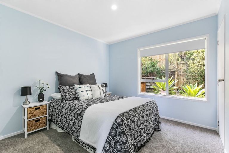 Photo of property in 52 Japonica Drive, Beach Haven, Auckland, 0626