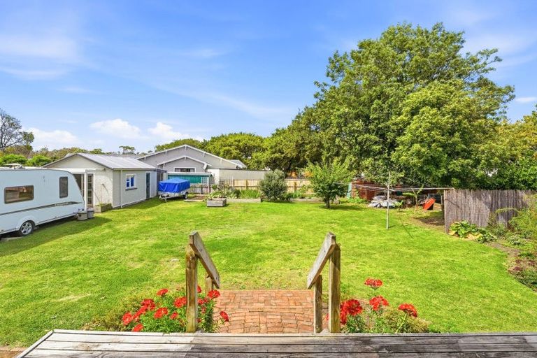 Photo of property in 17 Sarjeant Street, Gonville, Whanganui, 4500
